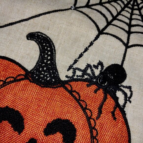 Hallow's Eve Linen Blend Halloween Spider Pumpkin Jewelled Table Runner 72x14" - Picture 9 of 11